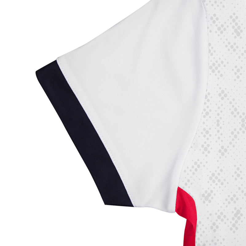 white/red jersey