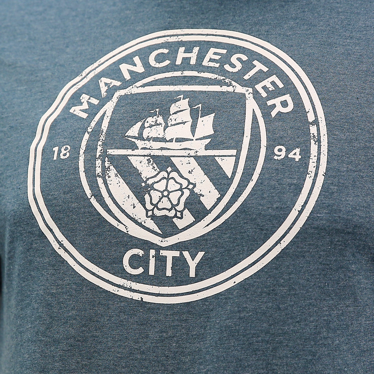 Manchester City Distressed Logo T-Shirt - Heather Navy Blue by Icon Sports